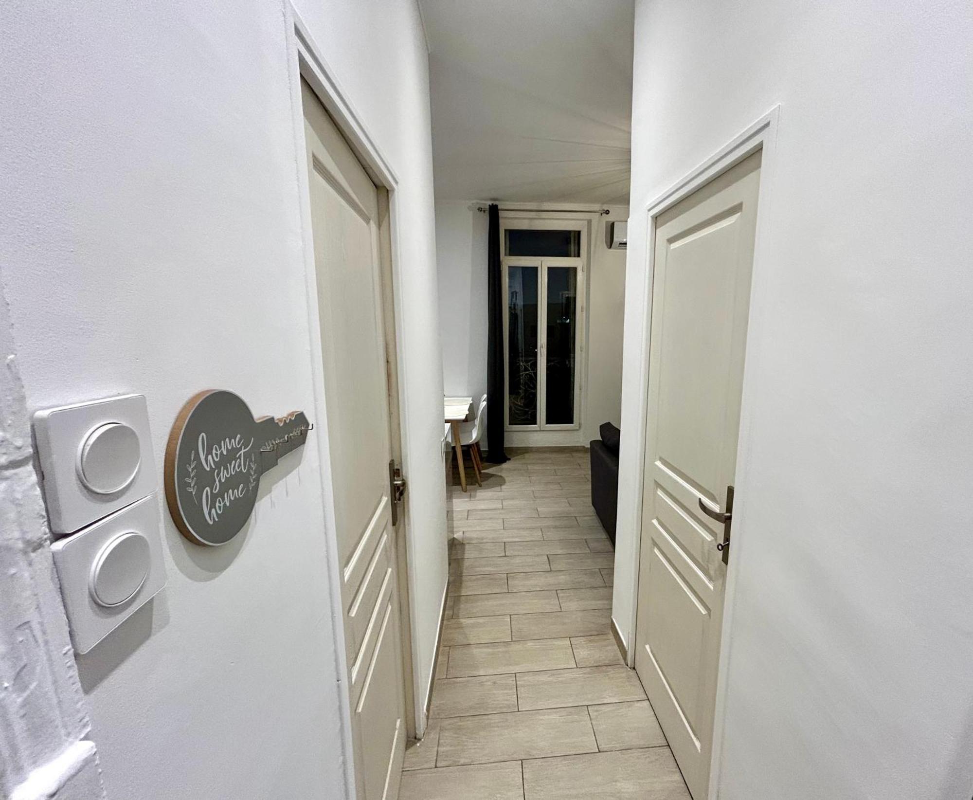 Lumineux 2 Pieces - Centre-Ville Climatise - Netflix Prime Canal - Bien Place Marsella Exterior foto